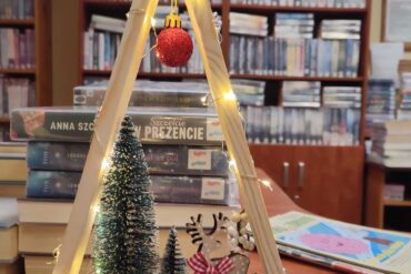 Świąteczne choinki – pracownia manualna